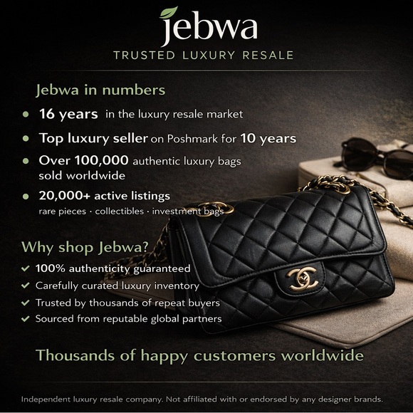 🤍✨ 💐Come Hang With Jenn and Buy Some Beautiful Luxury Pieces!! 💐🥂✨🤍 - Picture 8 of 11